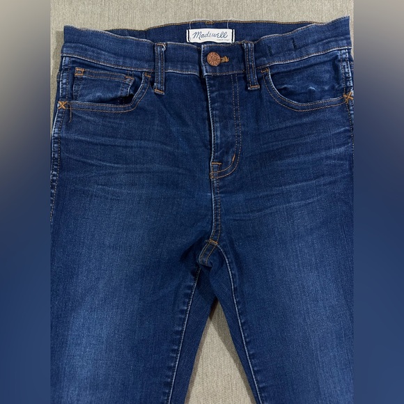 Madewell Women's Highriser Jeans Size 26 Dark Skinny - Picture 3 of 6